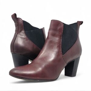 Johnston & Murphy Emerson Chelsea Brown Leather Ankle Boot